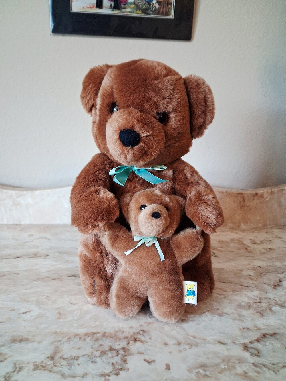 VTG Dakin Brown Mommy And Baby Bear Velcro with Teal Bows.